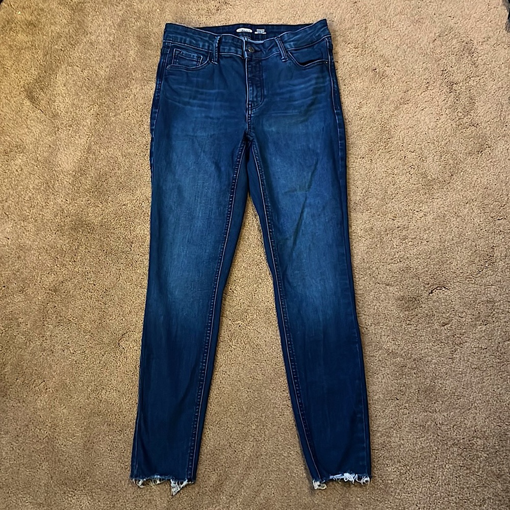 Old Navy Rockstar Super Skinny jeans size 4
